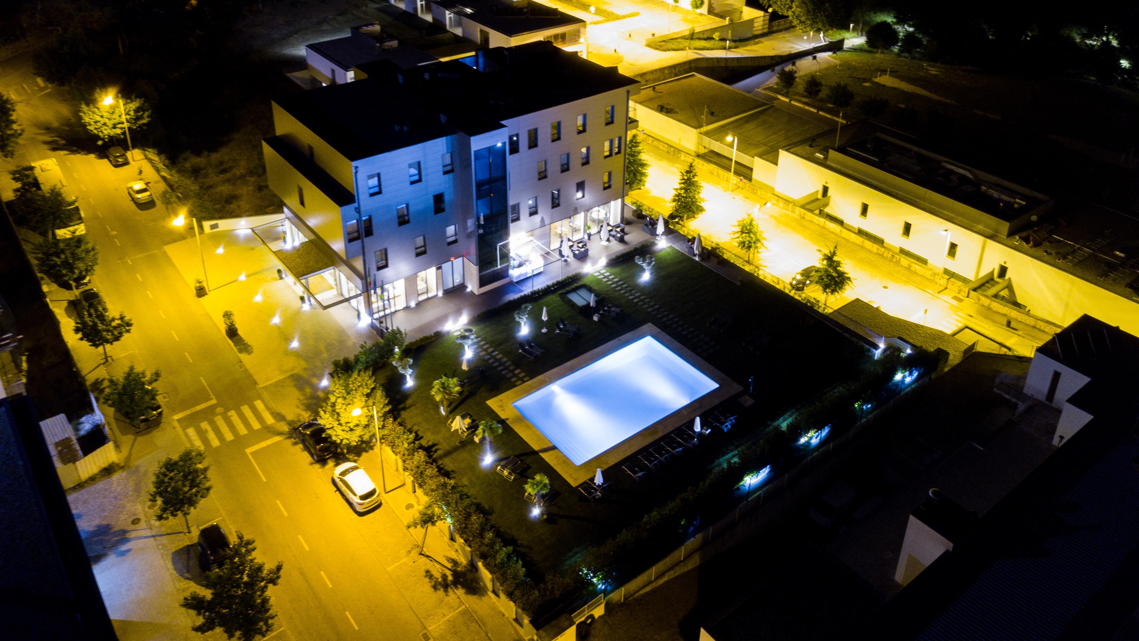 Lam Hotel Celorico De Basto Exterior photo